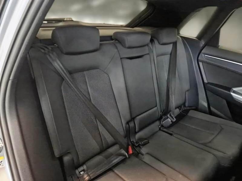 Audi Q3 35 TDI S tronic Business Advanced