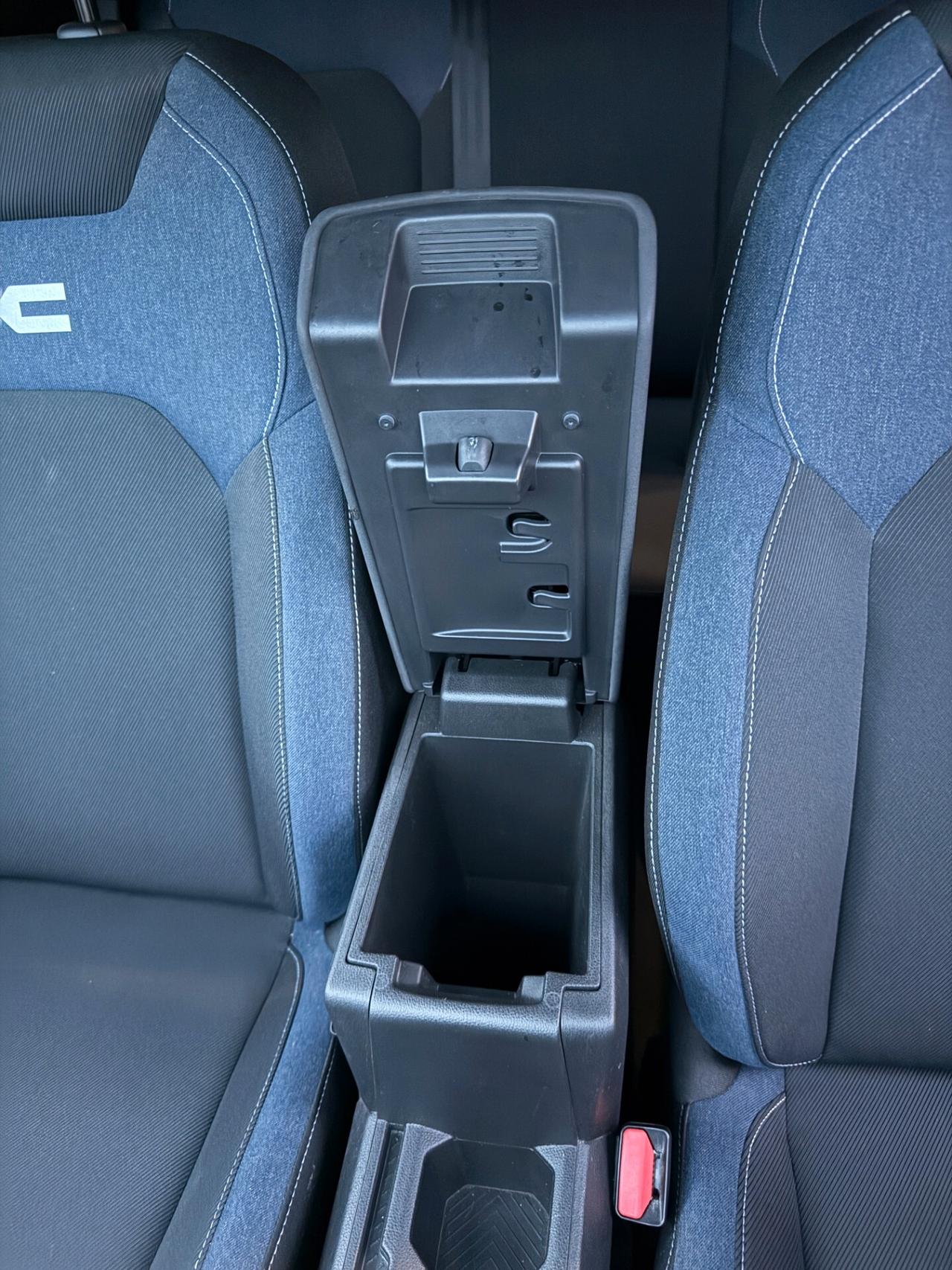 Dacia Duster Eco-G 100 CV Journey