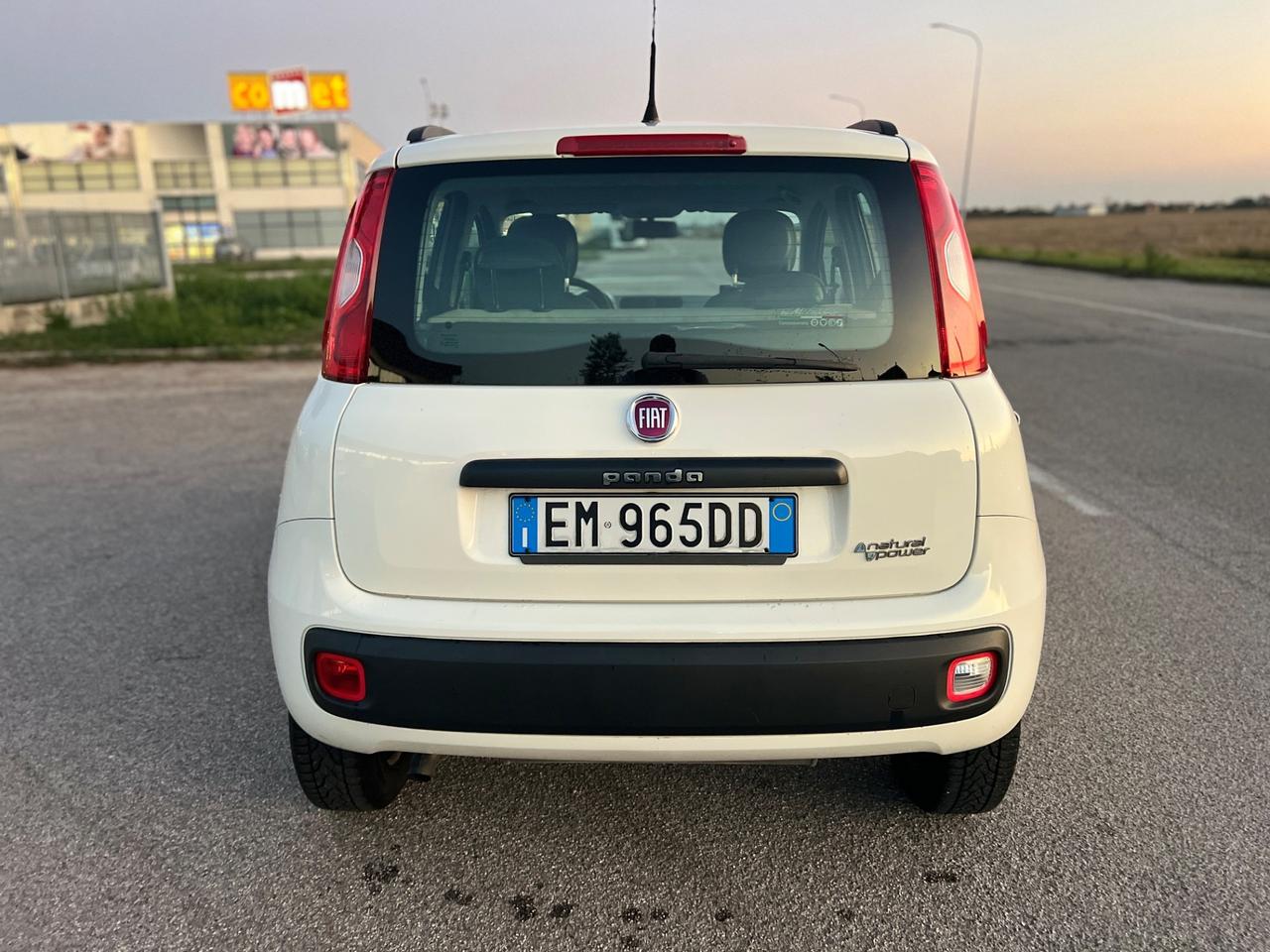 Fiat Panda 0.9 TwinAir Turbo Natural Power Lounge