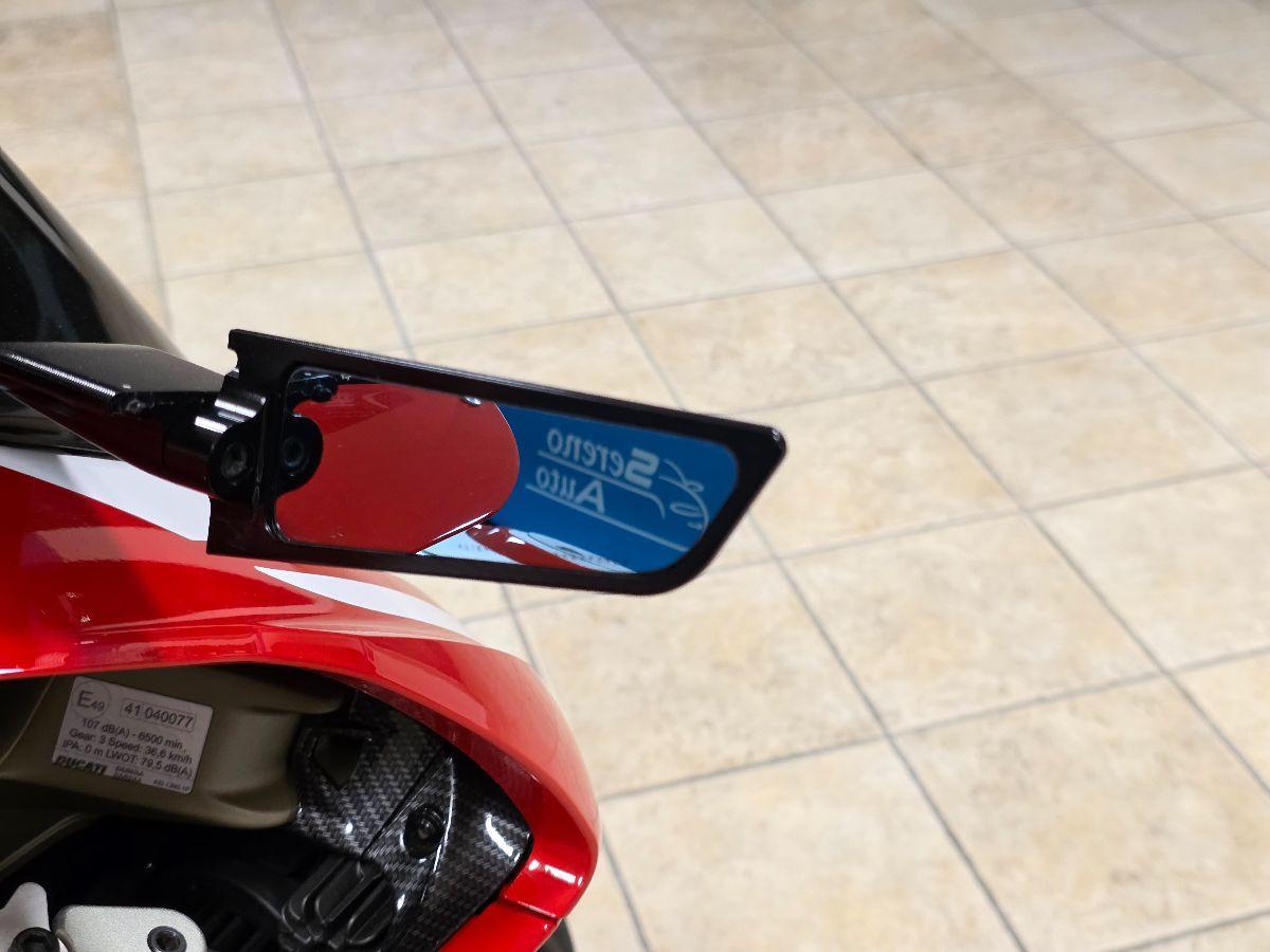 DUCATI PANIGALE V4 CON SCARICO DESMO OK