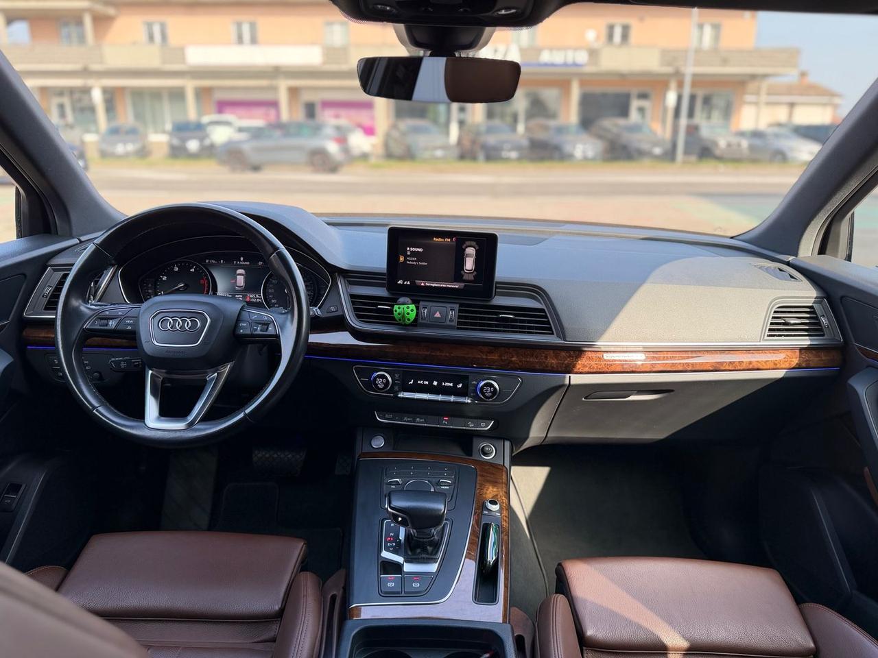 Audi Q5 Business Sport 2.0 40 TDI #9784