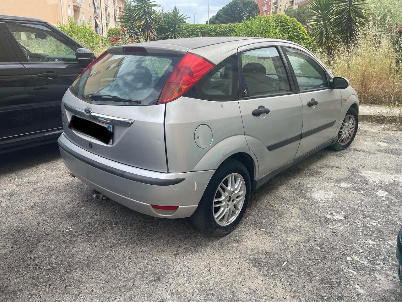 Ford Focus 1.8 TDDi cat 5p. Ghia