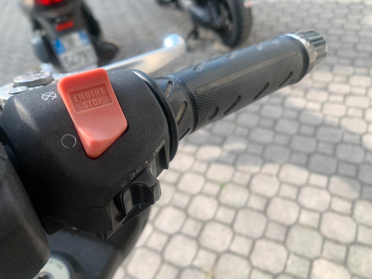 Kymco Downtown 200i i.e. DD. - Rif.604