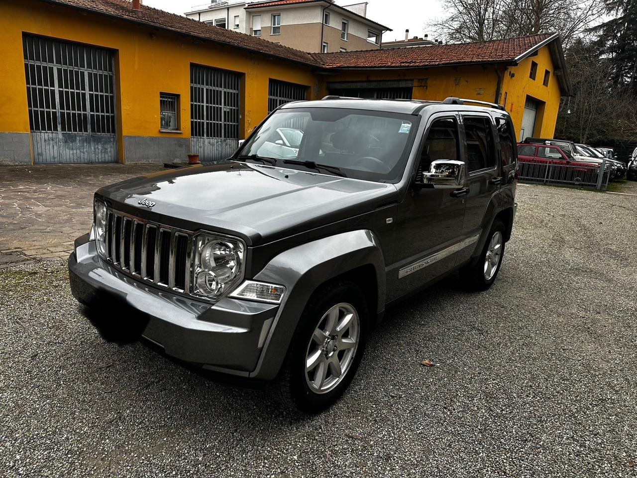 Jeep Cherokee 2.8 CRD DPF Limited Auto