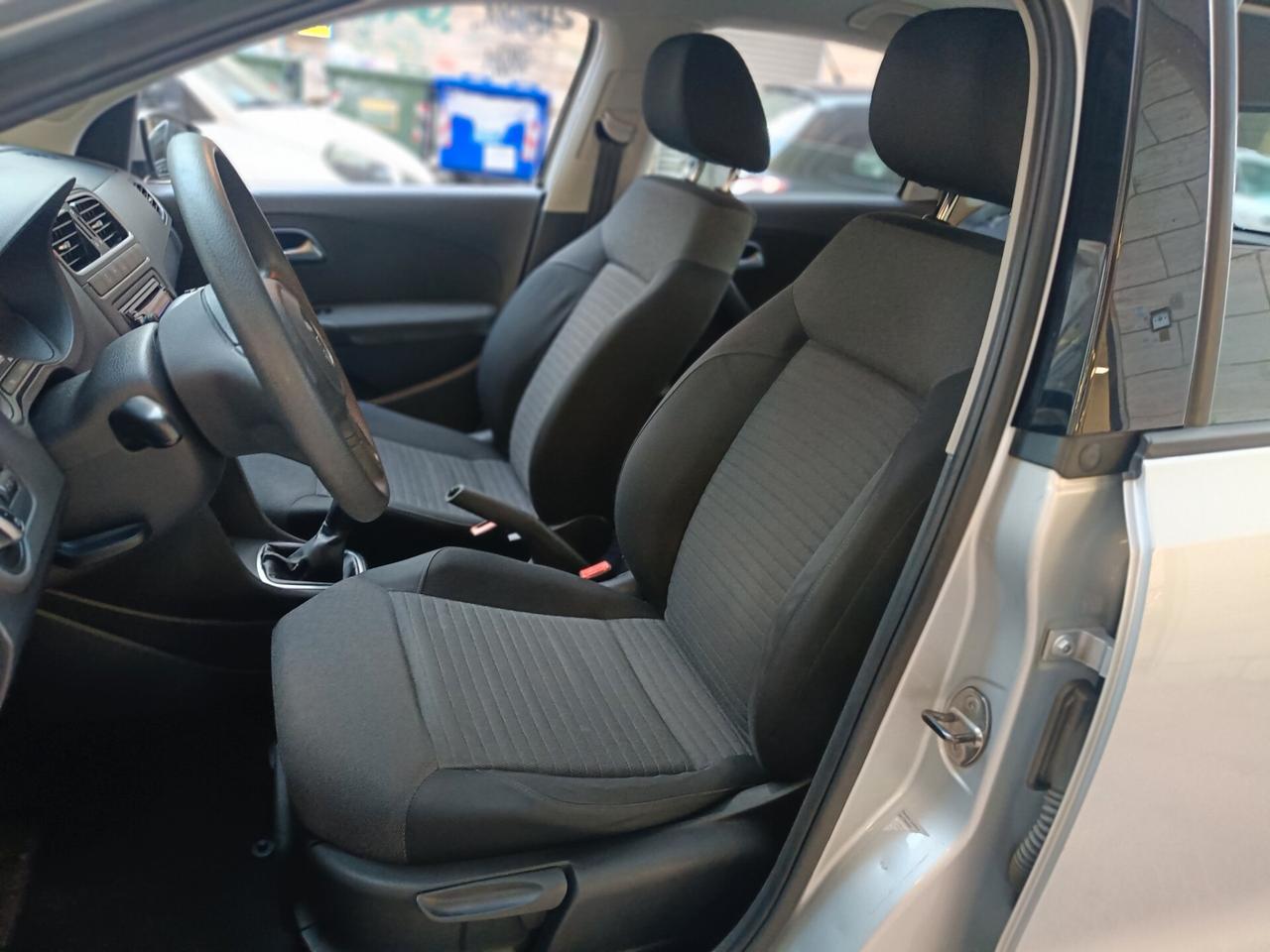 VOLKSWAGEN POLO 1.2 TDI-NEOPATENTATI-Euro 6490-