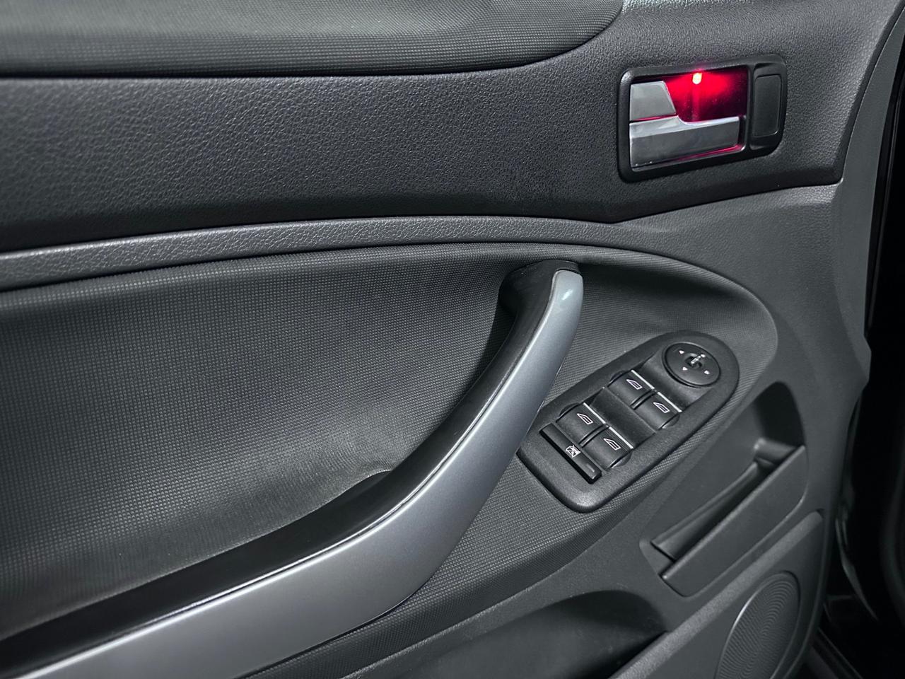 Ford Kuga Kuga+ 2.0 TDCi 140 CV 2WD DPF