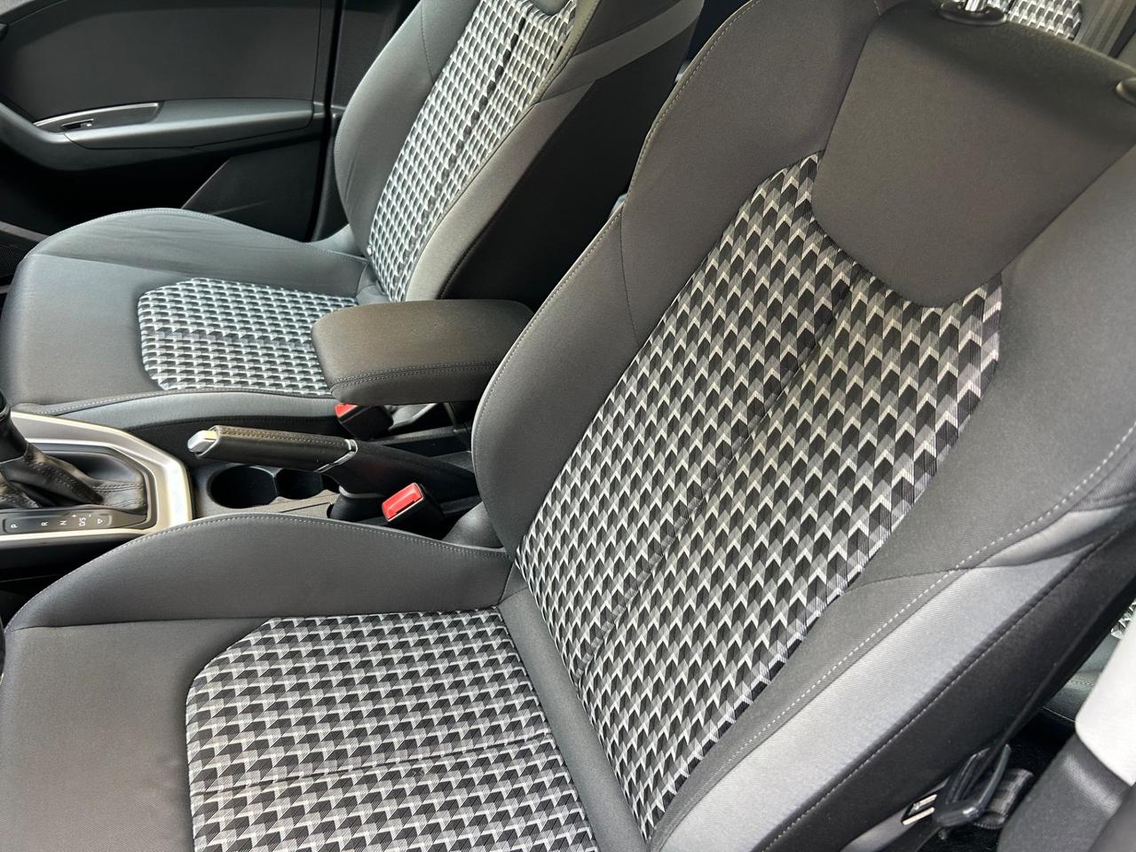 Audi A1 SPB 30 TFSI S tronic line edition