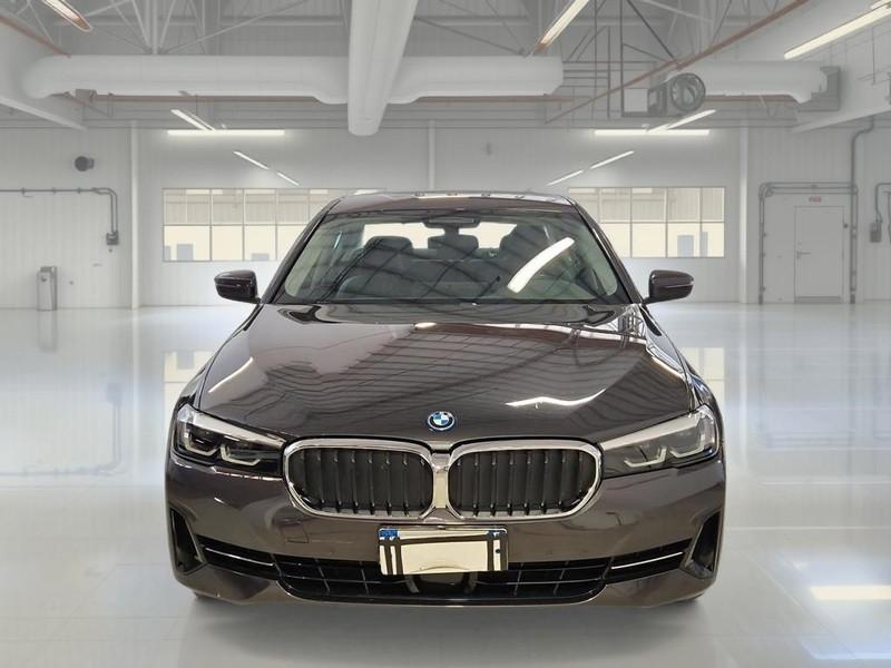 BMW 530 BUSINESS AUTO 4 PORTE BERLINA
