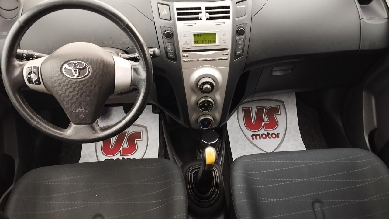 TOYOTA YARIS 1.4 DIESEL-2006