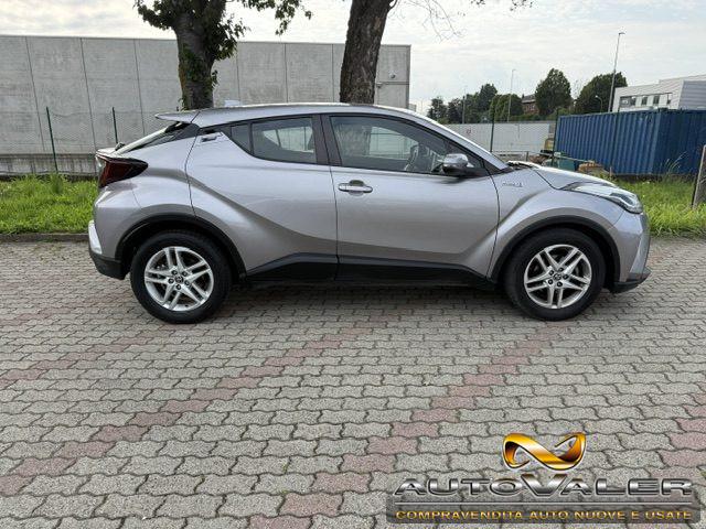 TOYOTA C-HR 1.8 Hybrid E-CVT Active Led