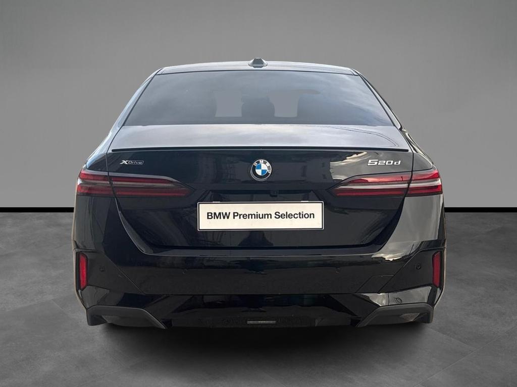 BMW Serie 5 Berlina 520 d 48V M Sport Pro xDrive Steptronic