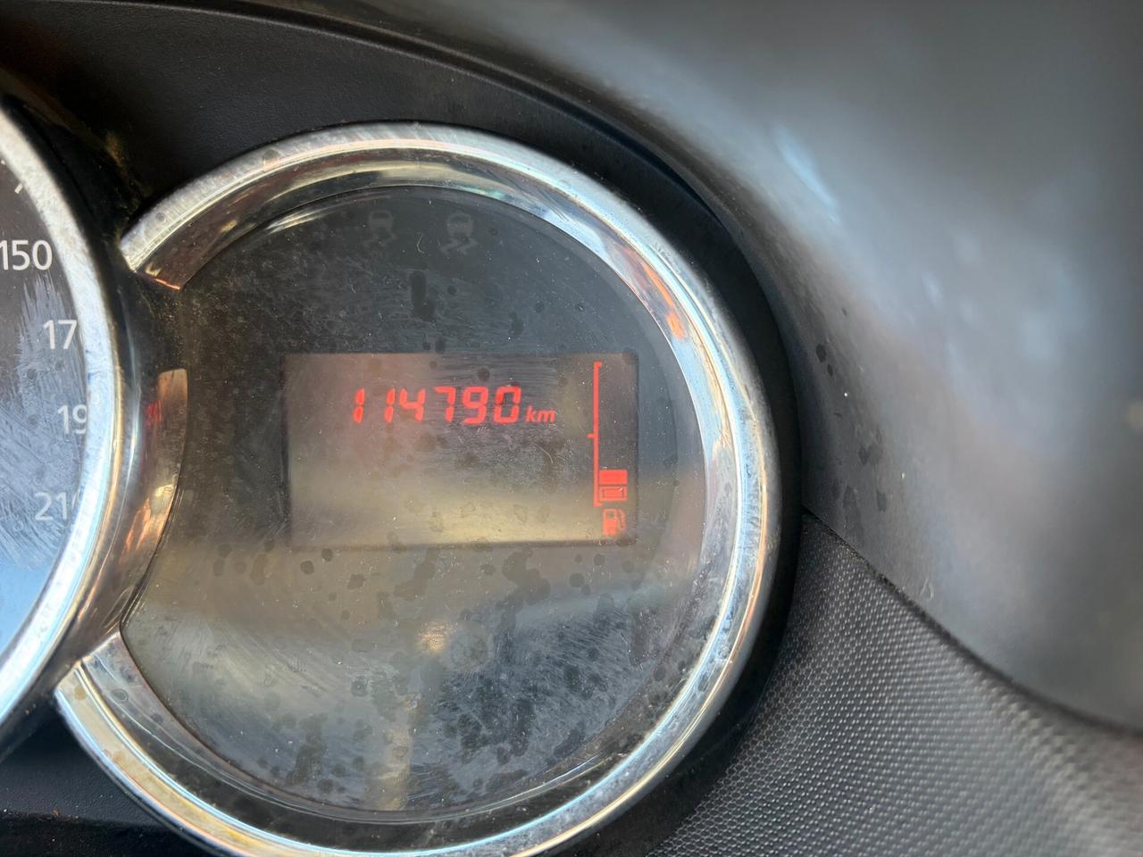 DACIA DUSTER 1.5 DCI 4X2 116.000 KM ANNO 2014 GARANTITA