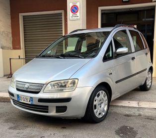 Fiat Idea 1.2 16V BlackLabel