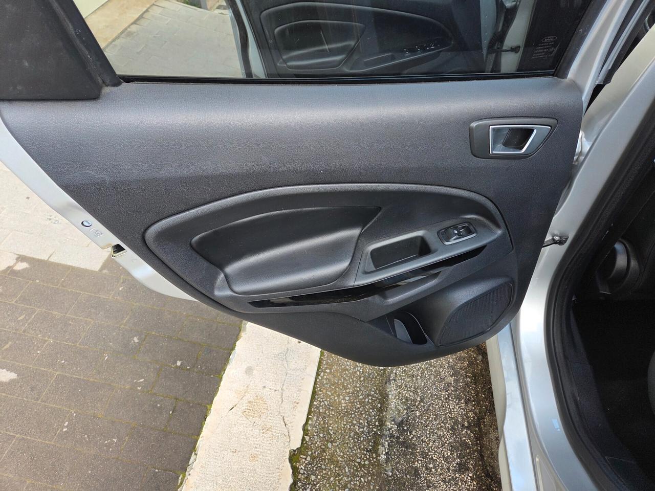 FORD ECOSPORT ANNO 2018 ST-LINE 1.5 TDCI 100 CV KM CERTIFICATI