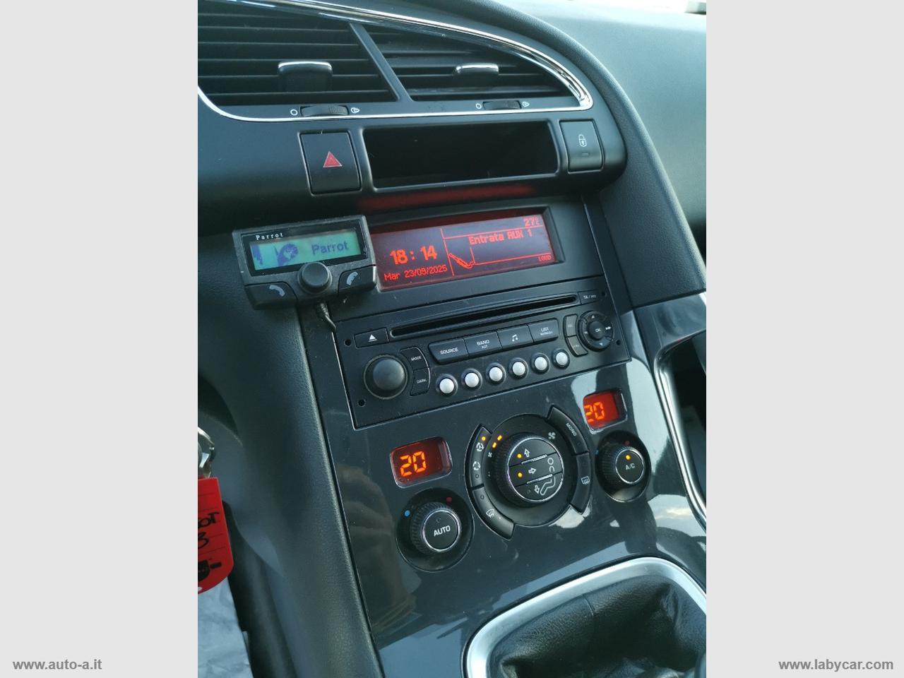 PEUGEOT 3008 1.6 HDi 112 CV Business