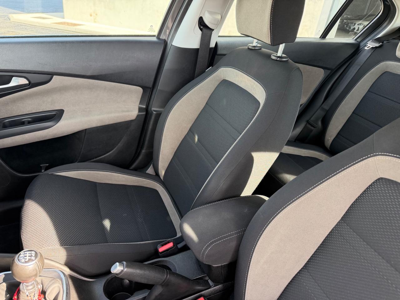 Fiat Tipo 1.6 Mjt S&S 5 porte Lounge