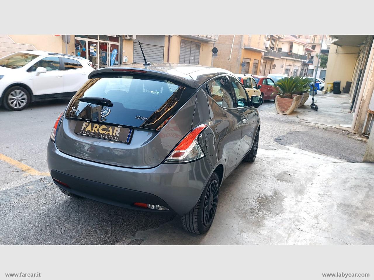LANCIA Ypsilon 1.0 FireFly 5pS&S Hyb. Eco Silv. SUPER PROMO