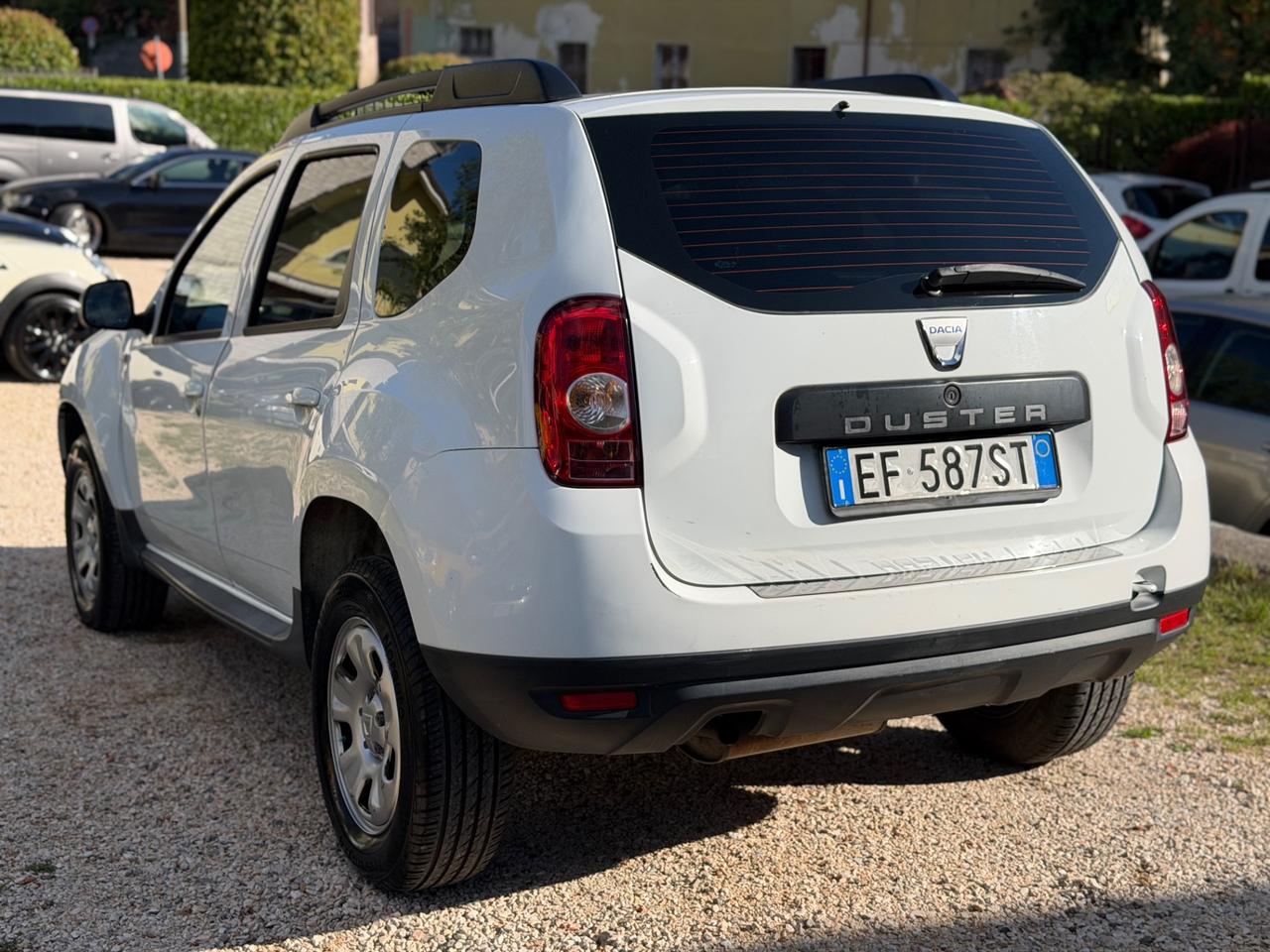 Dacia DUSTER 1.6 4x4 LAURÈATE KMCERT GARANZ