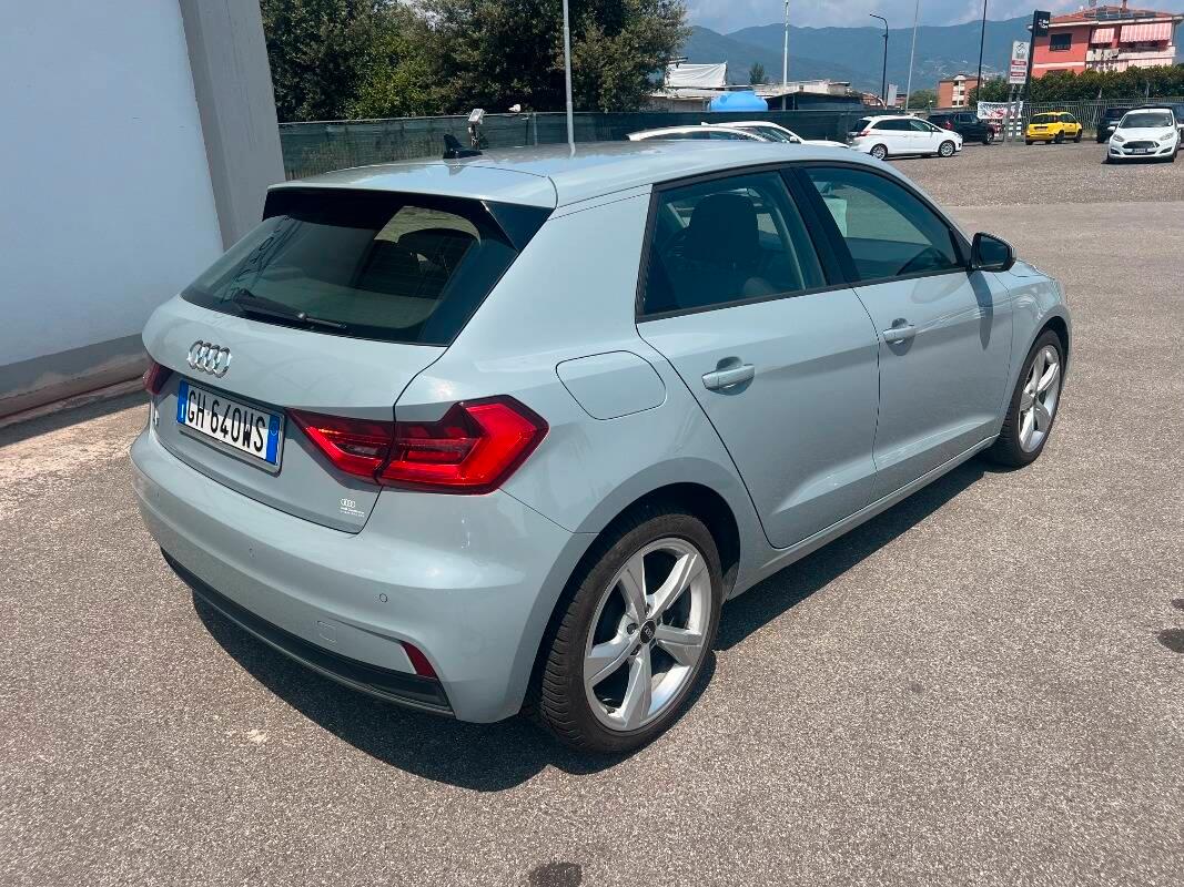Audi A1 25 1.0 tfsi Admired my20