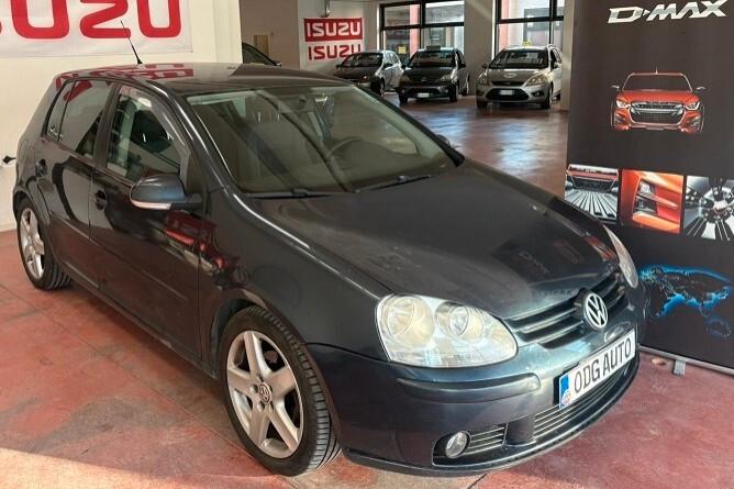 VOLKSWAGEN GOLF serie5 DIESEL 1900 CV 105 PER NEOPATENTATI Km 210.348 garanzia 12 mesi