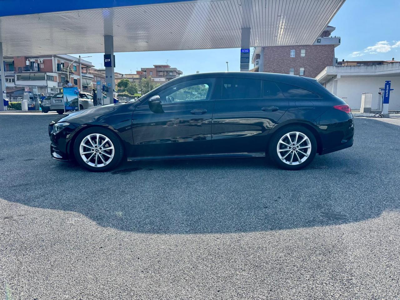 Mercedes-benz CLA 180 d Premium