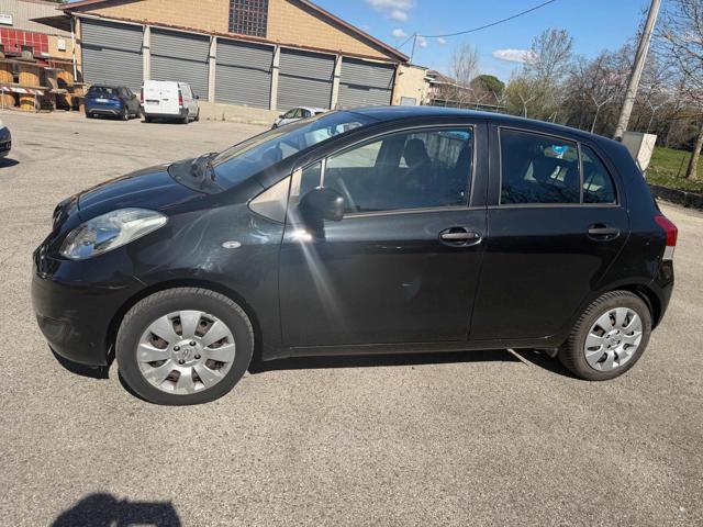TOYOTA Yaris 1.0 5p Sol senza nessun lavoro da fare