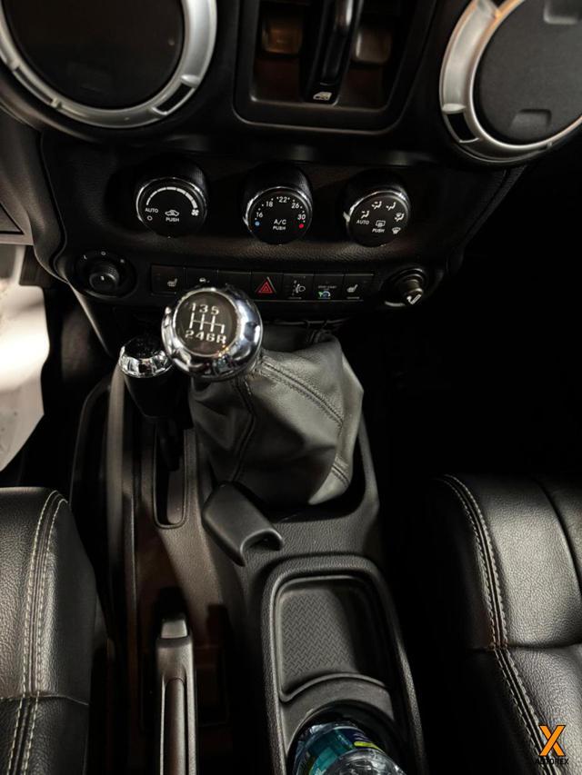 JEEP Wrangler Unlimited 2.8 CRD DPF Sahara