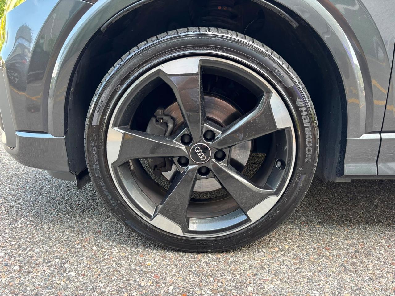 Audi Q2 40 TFSI quattro S tronic line Edition”PELLE”COCKPIT”