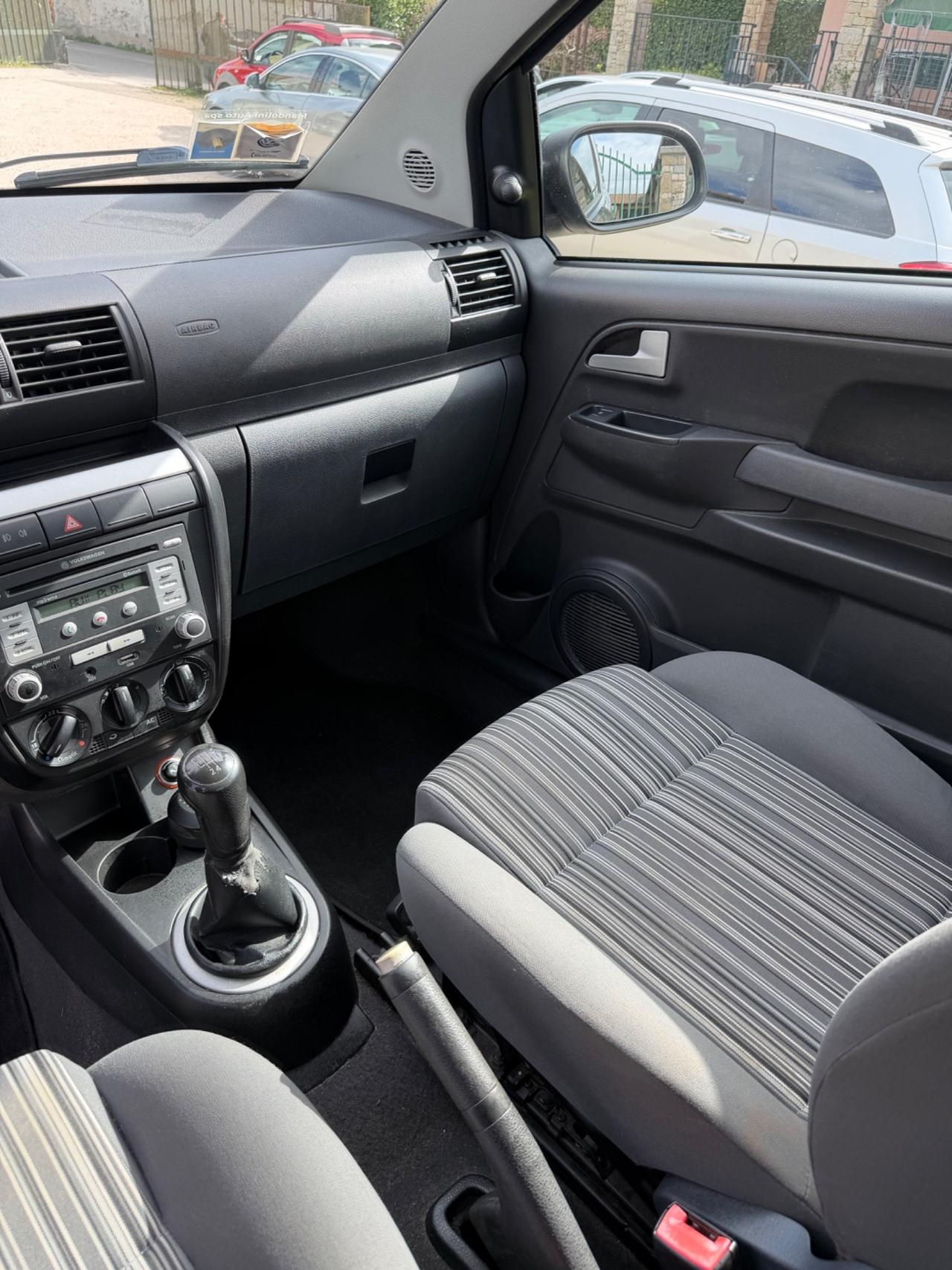 Volkswagen FOX 1.2 TRENDLINE KMCERT NEOPAT UNICOPR