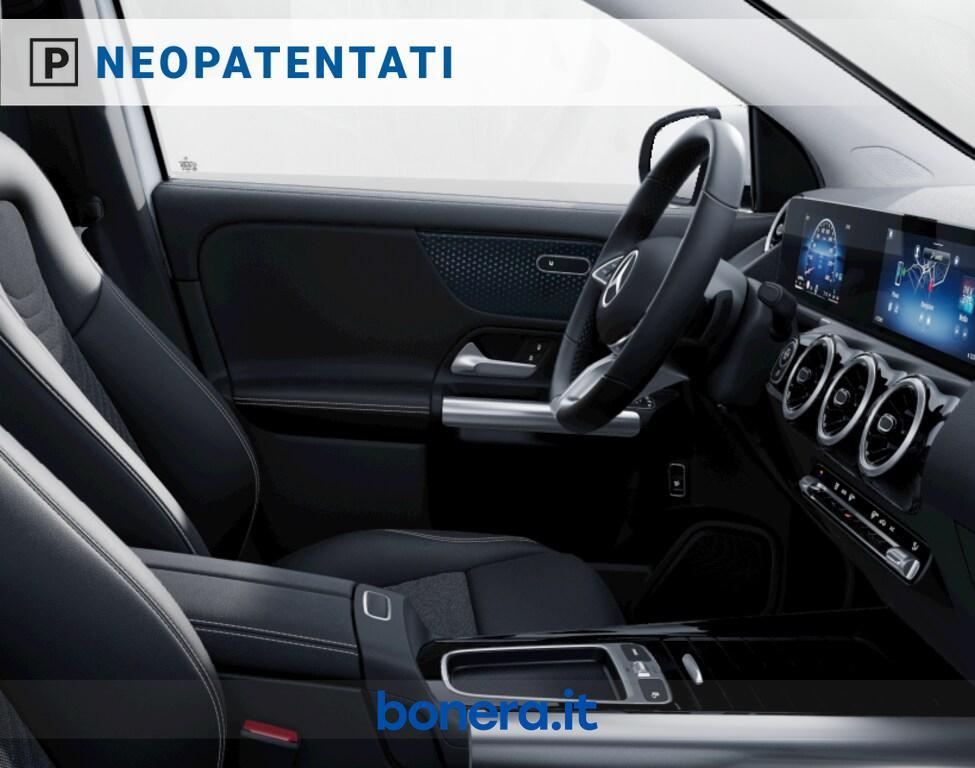 Mercedes GLA 180 180 D Progressive Advanced 8G-DCT