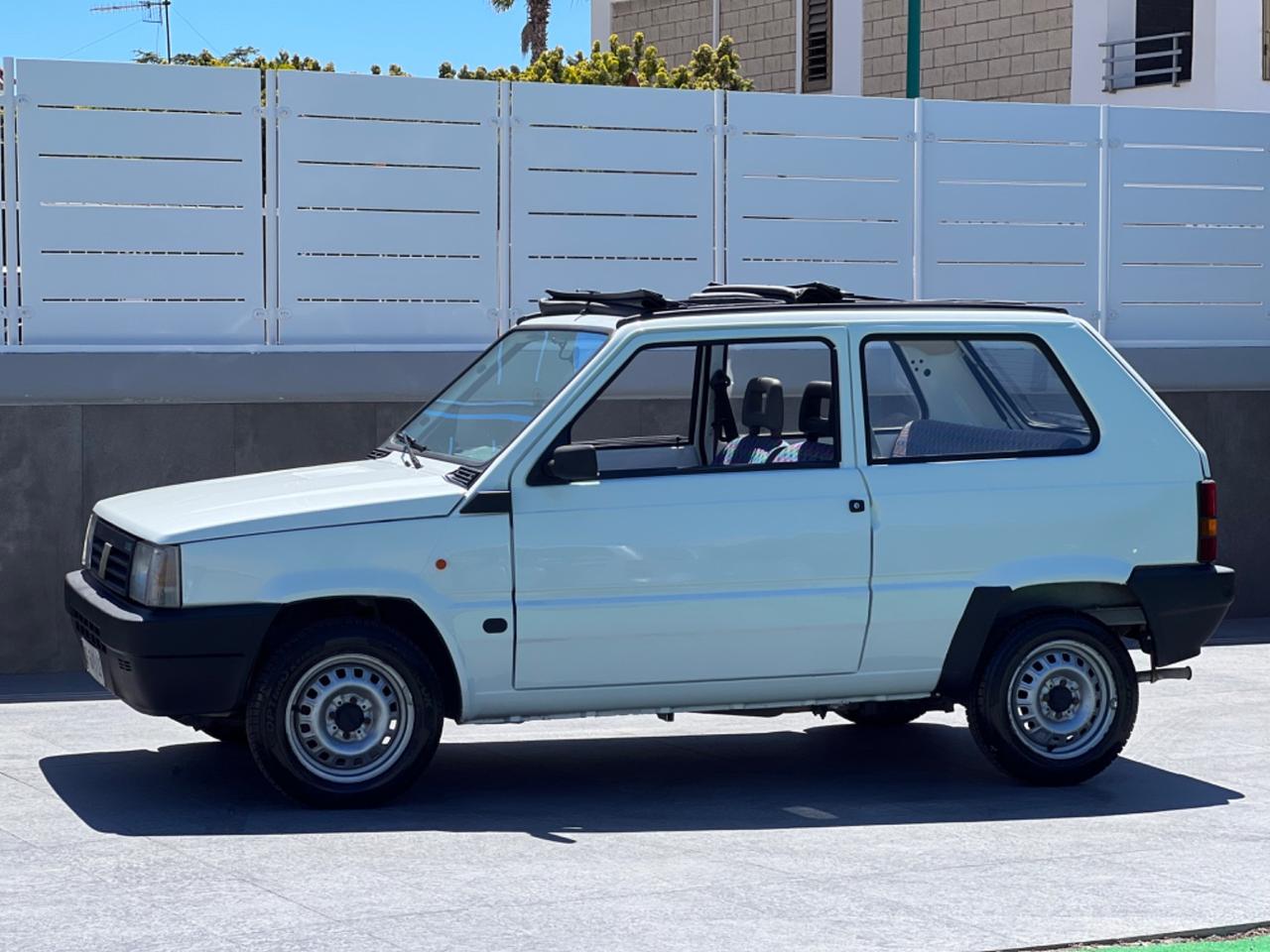 Fiat Panda 900 con Tetto panoramico apribile - Tagliandata