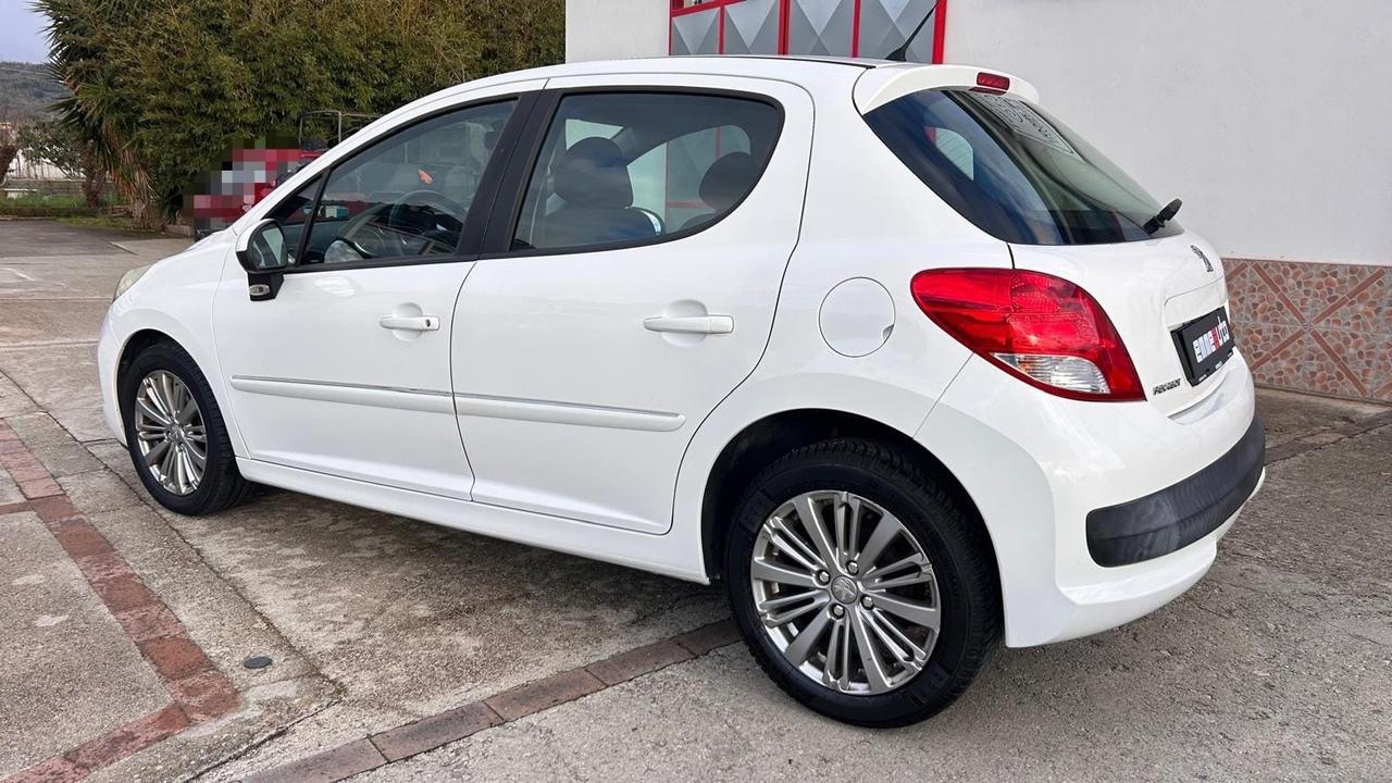 Peugeot 207 1.4 HDi 69cv