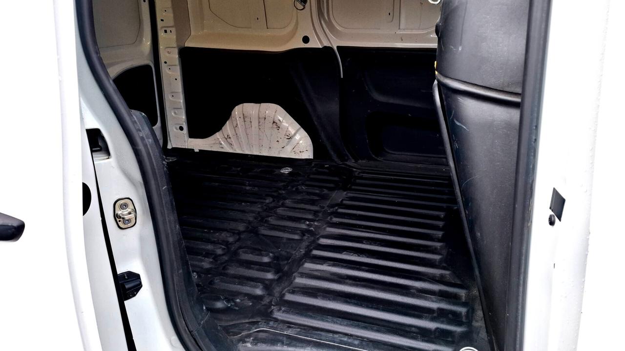 BERLINGO BlueHDi 100 S&S Van M Club