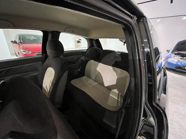 Lancia Ypsilon 1.3 MJT 90 CV Oro