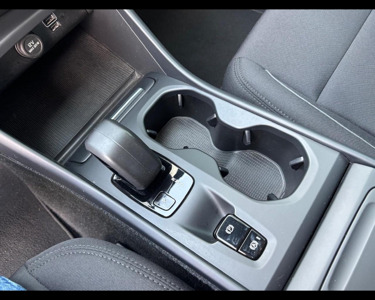 VOLVO XC40 N1 - XC40 N1 1.5 T2 Momentum geartronic AUTOCARRO