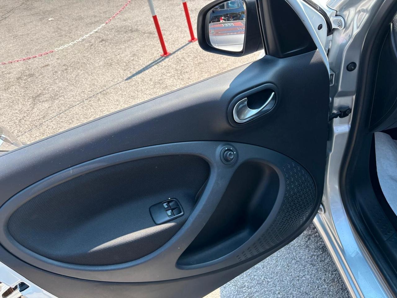 Smart ForFour 70 1.0 Passion