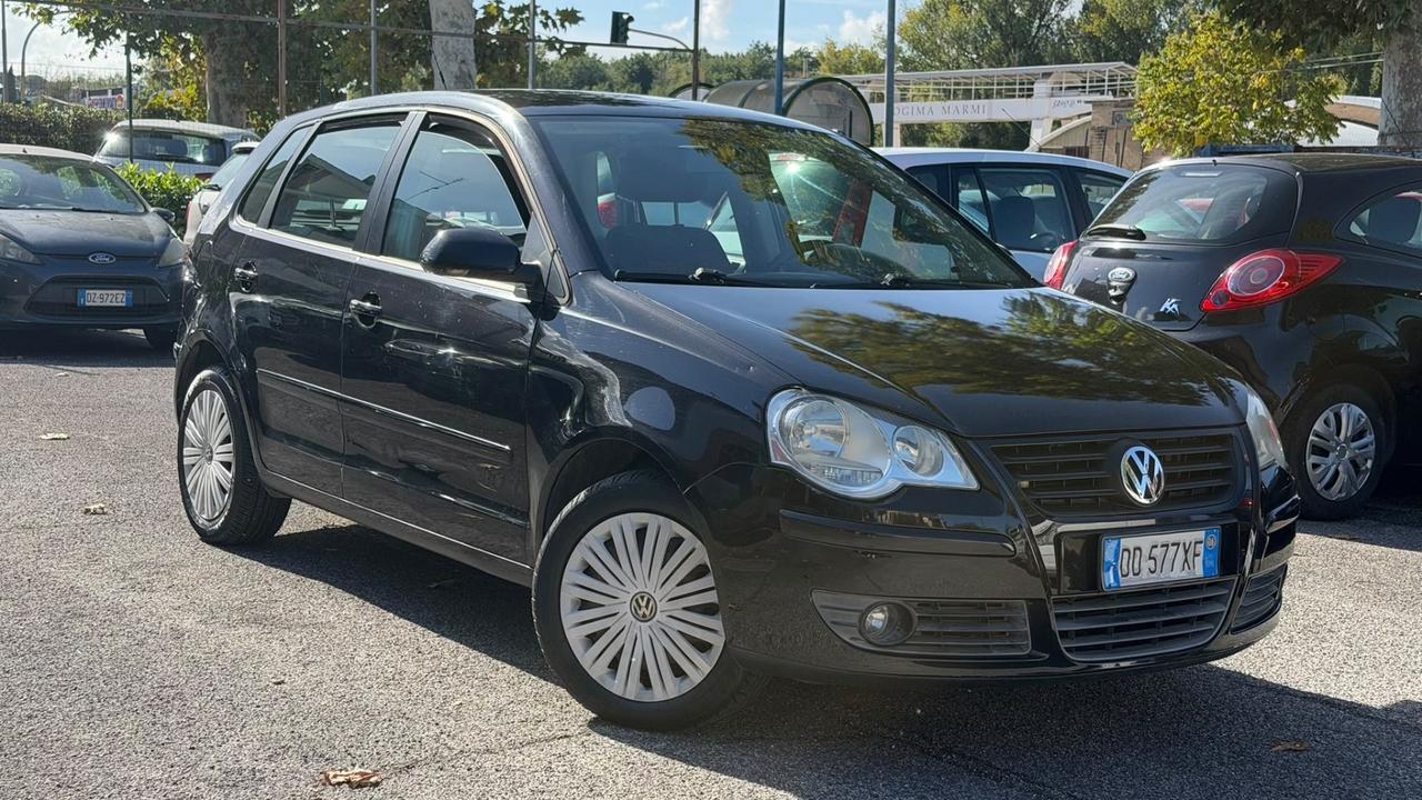 Volkswagen Polo 1.4/80CV TDI 3p. Sportline