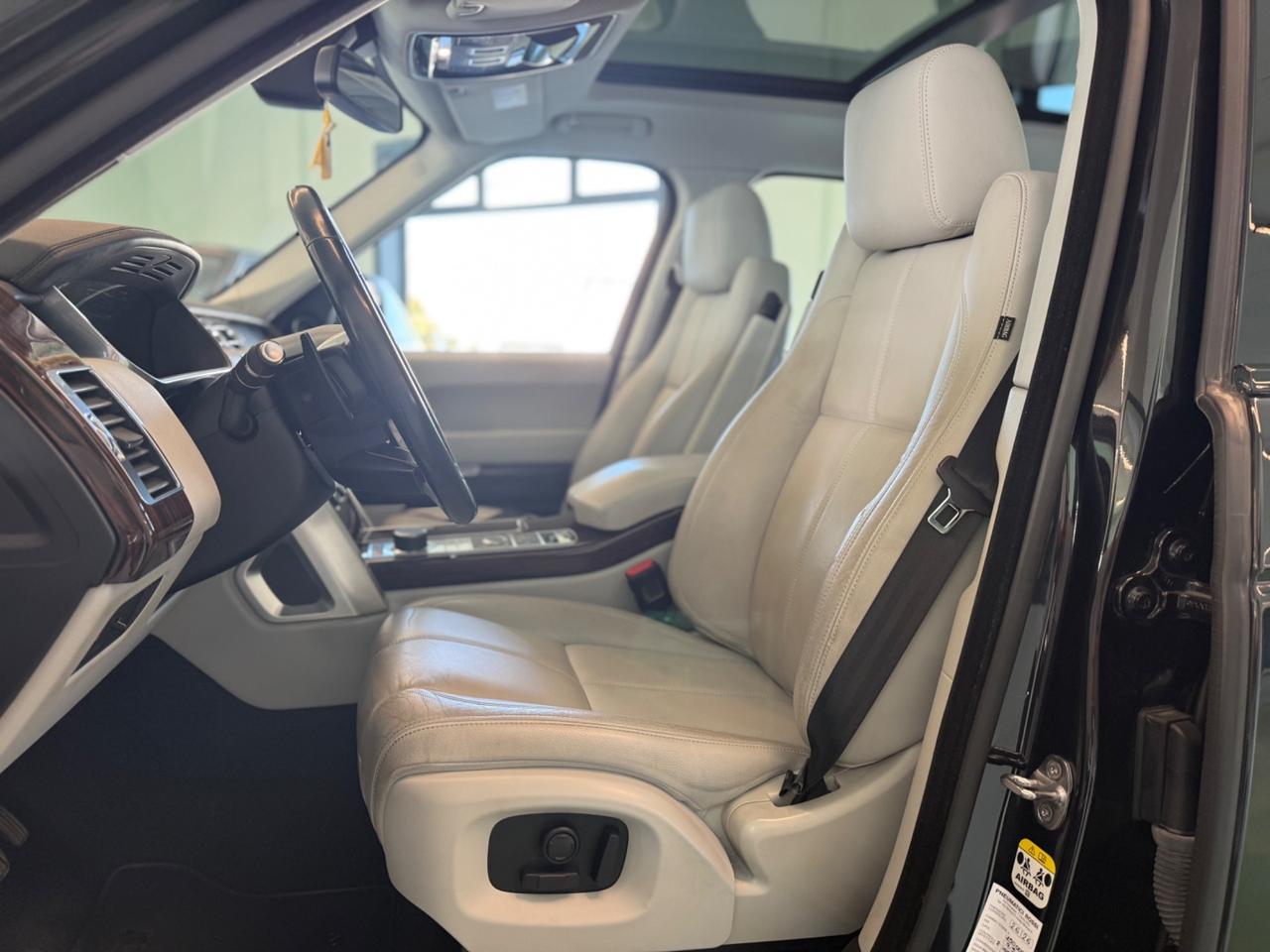 Land Rover Range 3.0 TDV6 Autobiography