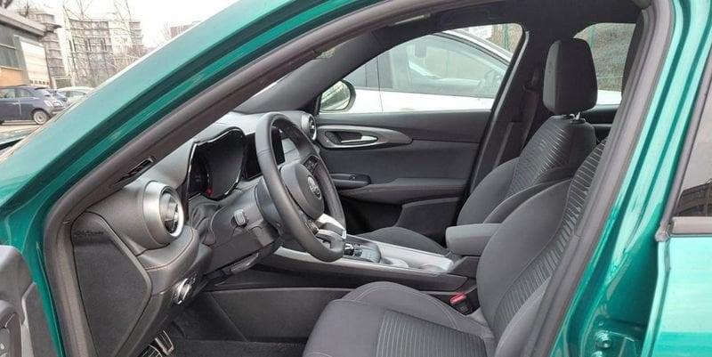 Alfa Romeo Tonale 1.3 280cv Plug-in Hybrid AT6 Sprint Q4 MY25