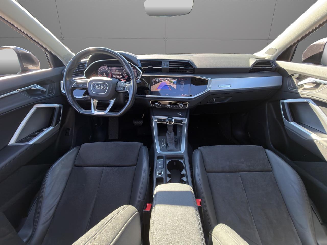 Audi Q3 Sportback SPTB 35 1.5 tfsi S LINE - Unipro - Promo Finanziamento - Tetto apribile - LED - Camera - Virtual cockpit