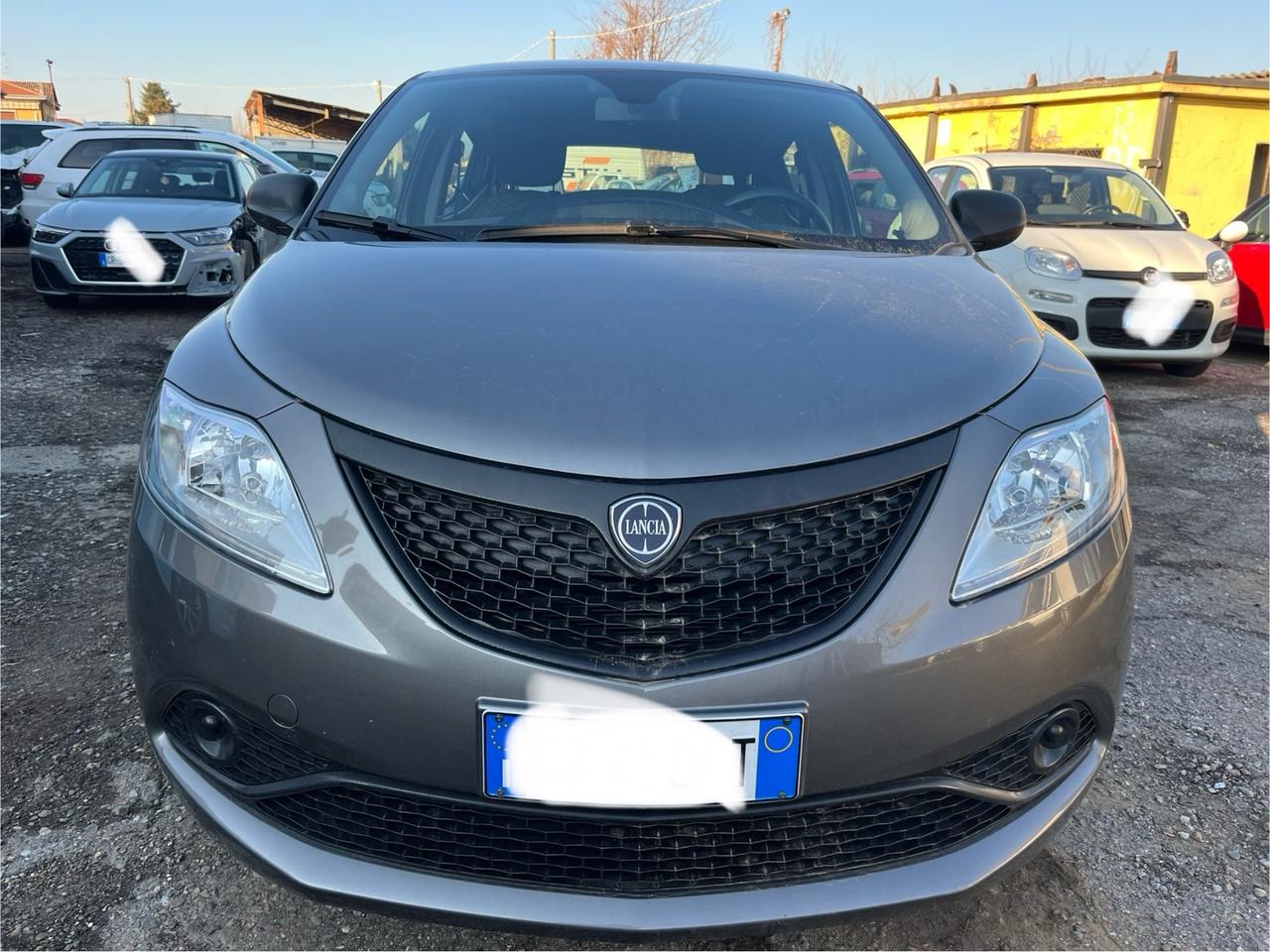 Lancia Ypsilon 1.0 2020 sinistrata