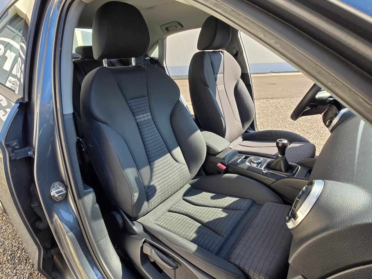 Audi A3 Sedan 1.6 TDI 116 CV Sport
