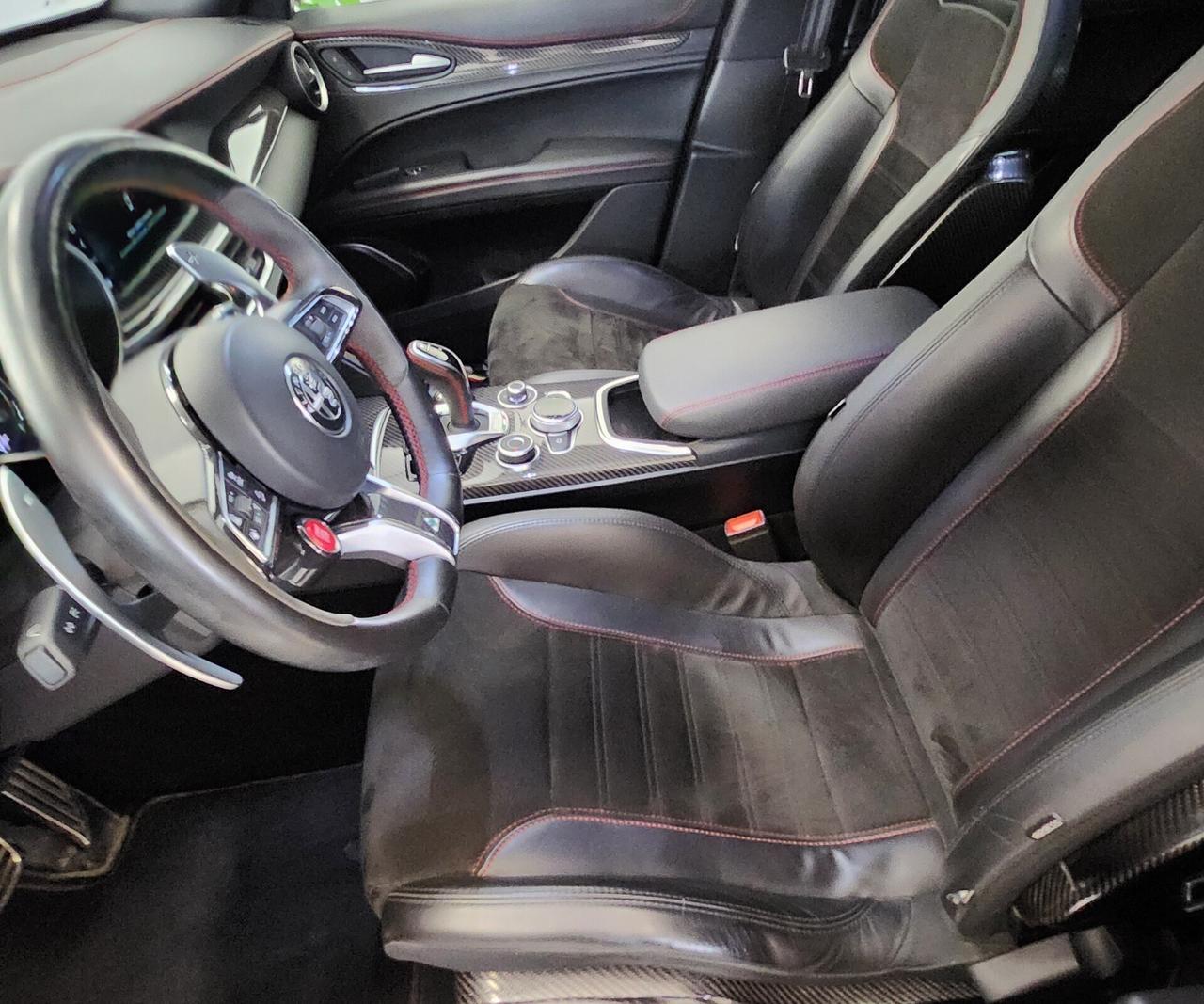 Alfa Romeo Stelvio 2.9 Bi-Turbo V6 510 CV AT8 Quad