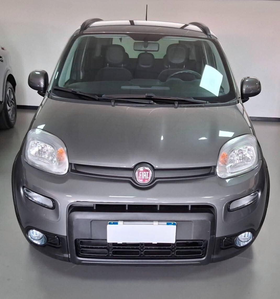 Fiat Panda 1.0 hybrid Vetri oscurati 5posti