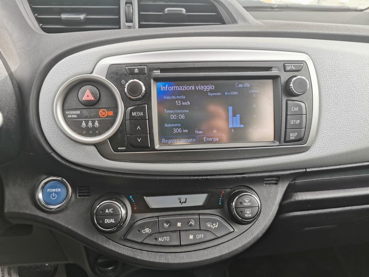 Toyota Yaris 1.5 Hybrid 5P. Lounge 2013