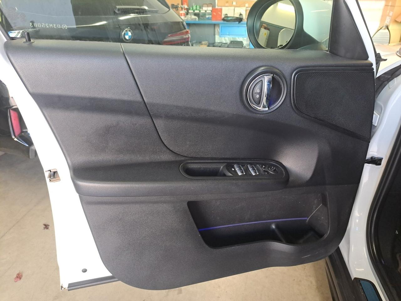 Mini One Countryman 1.5 Business Automatica