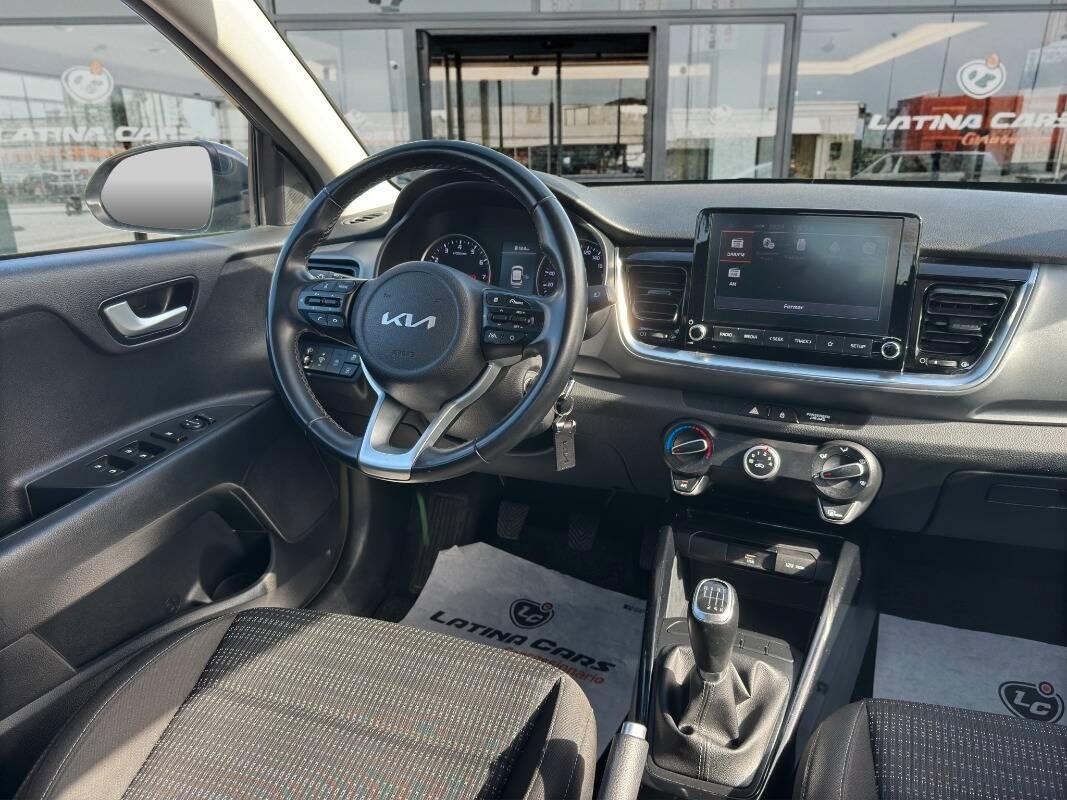 Kia STONIC . ACTIVE BUSINESS CON TELECAMERA E CARPLAY
