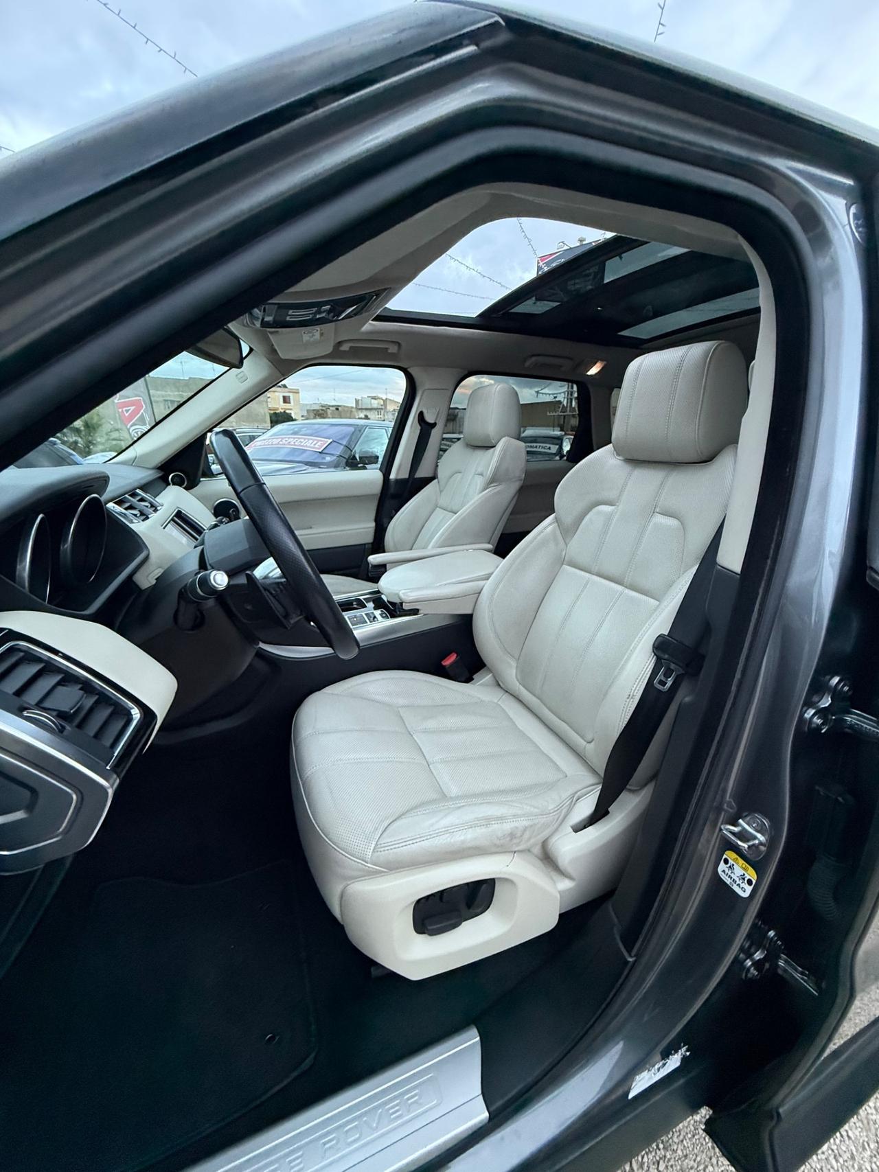 Land Rover Range Sport 3.0 TDV6 HSE Dynamic