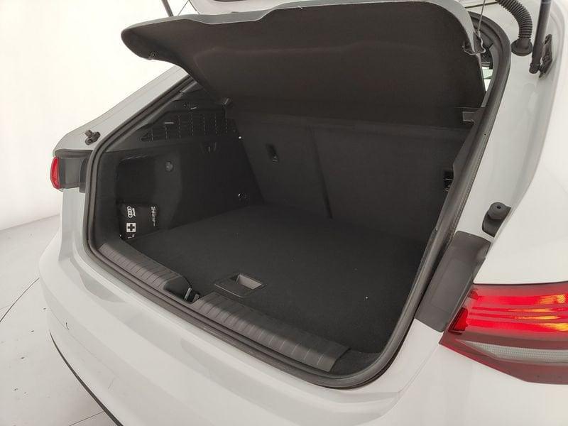 Audi A3 SPB 30 TDI Business