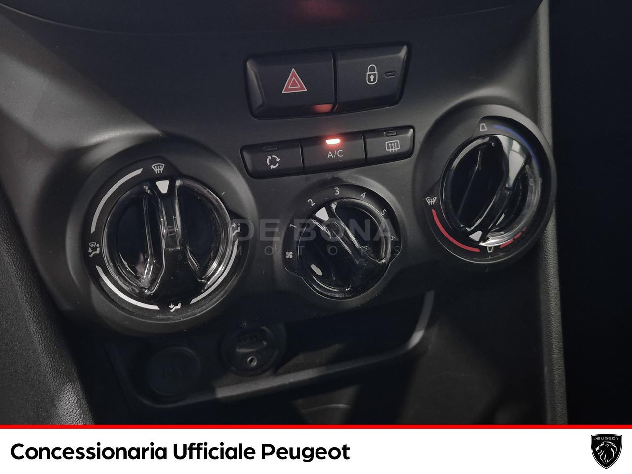 Peugeot 208 5p 1.2 puretech allure 82cv